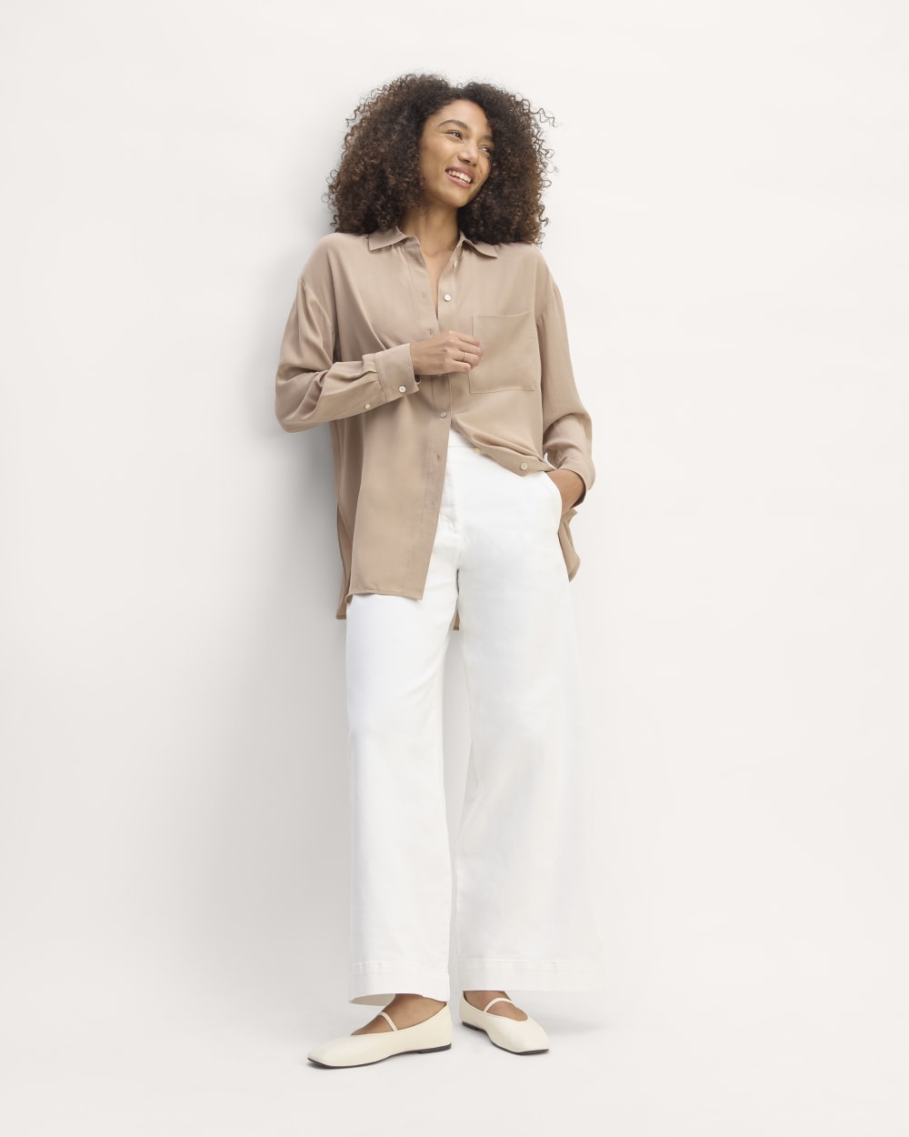 The Boyfriend Shirt in Washable Silk in Chanterelle — detail view