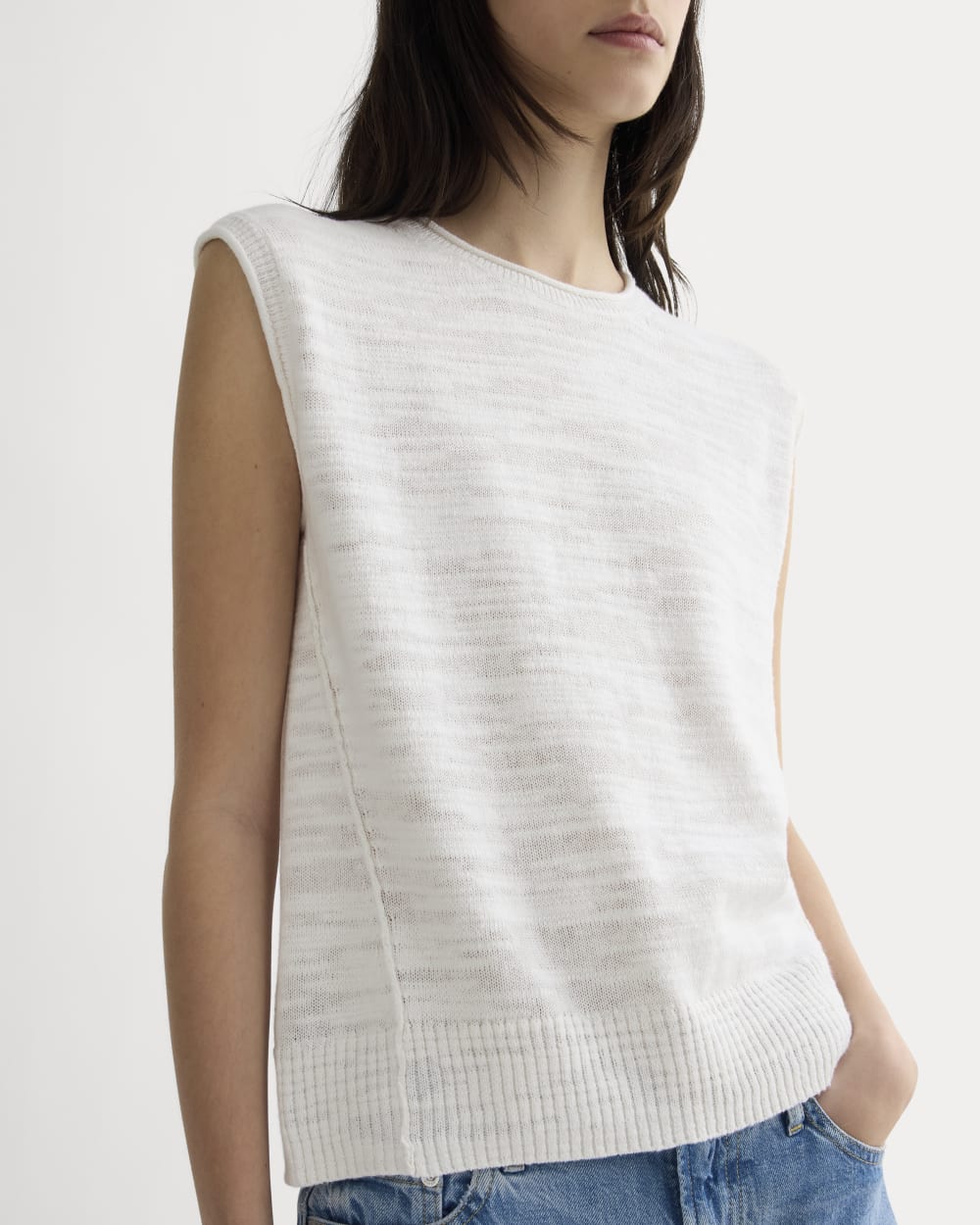 The Muscle Sweater in Cotton Linen in White — detail view