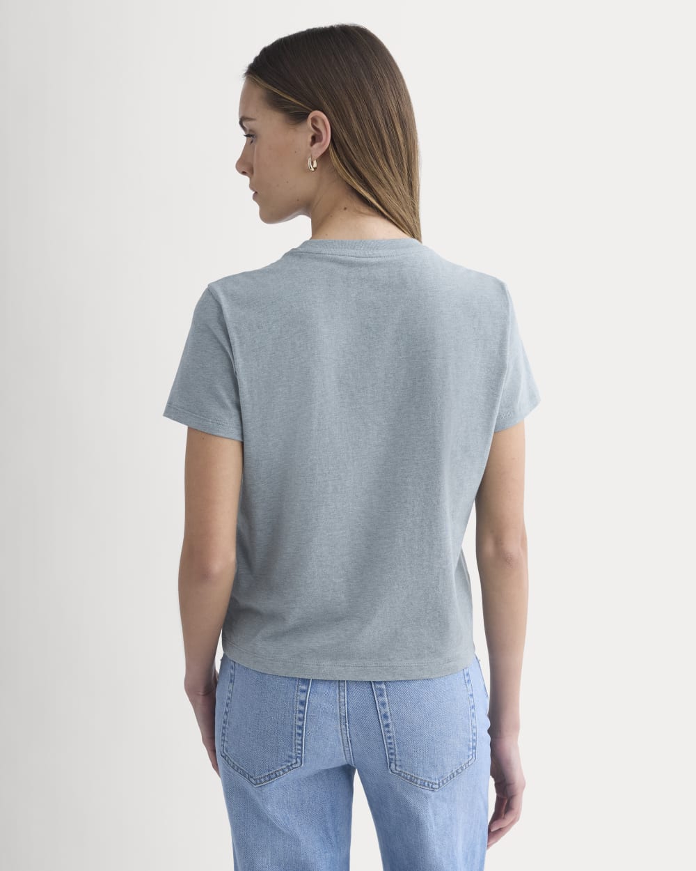 The Box-Cut Tee in Essential Cotton in Heathered Sea — detail view