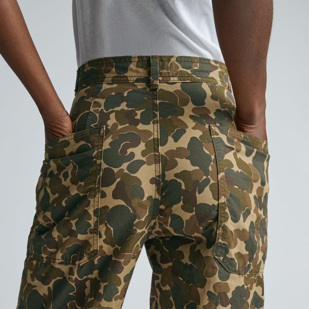 The Fatigue Barrel Pant in Fennel Seed Camo — detail view