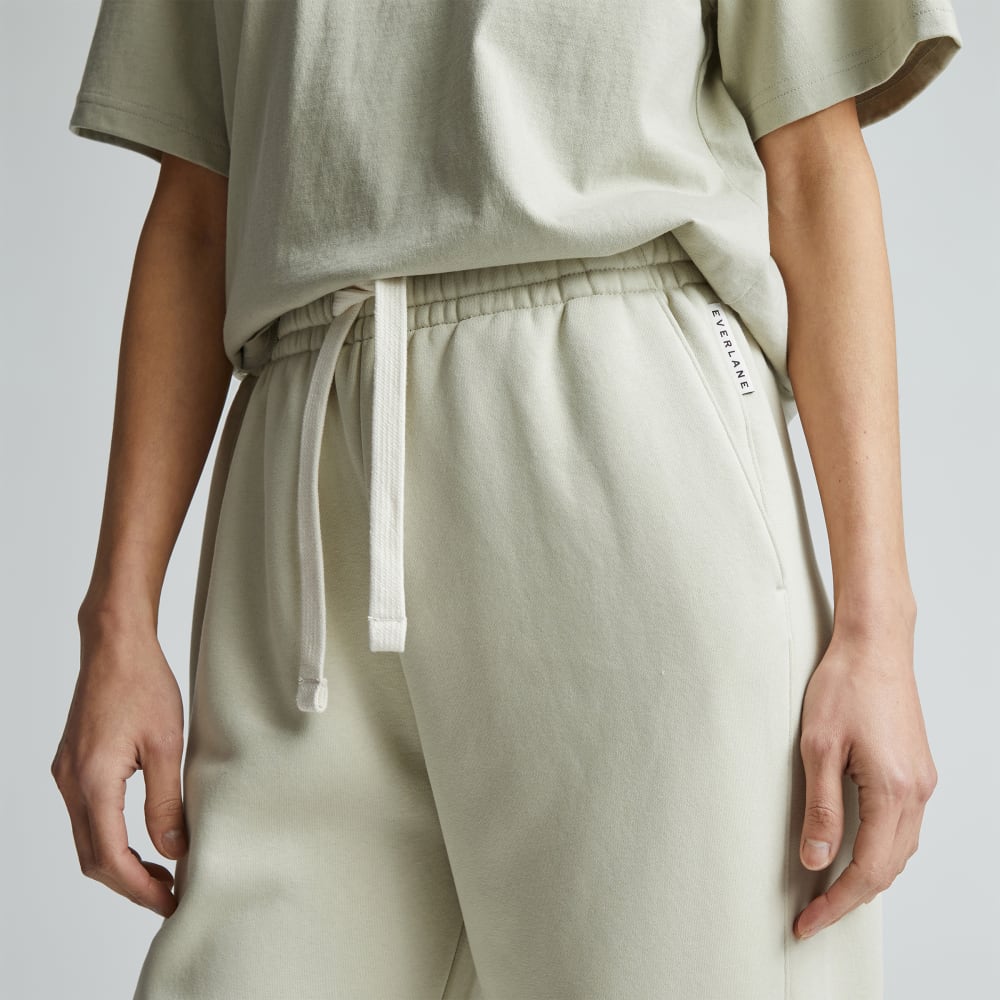 The ReTrack Jogger in Pelican — detail view