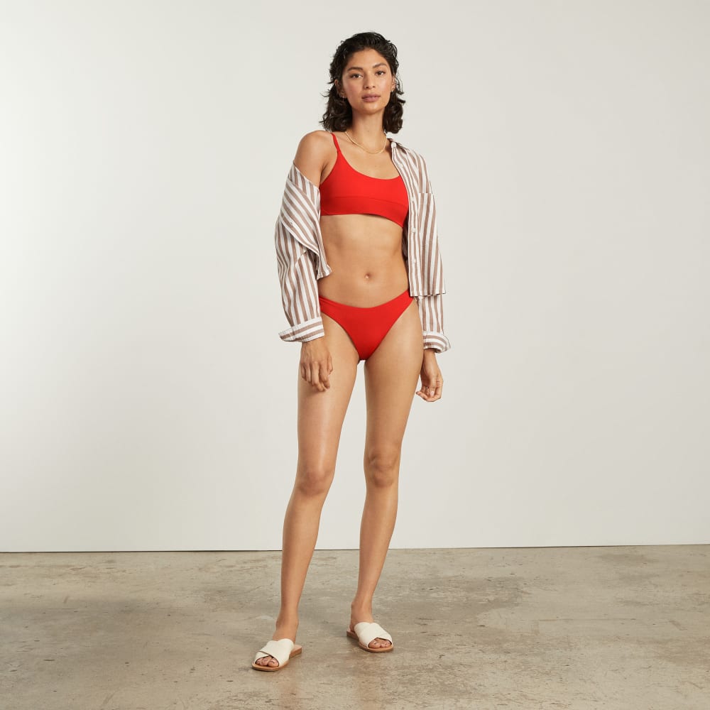 The Scoop-Neck Bikini Top in Bright Red — detail view