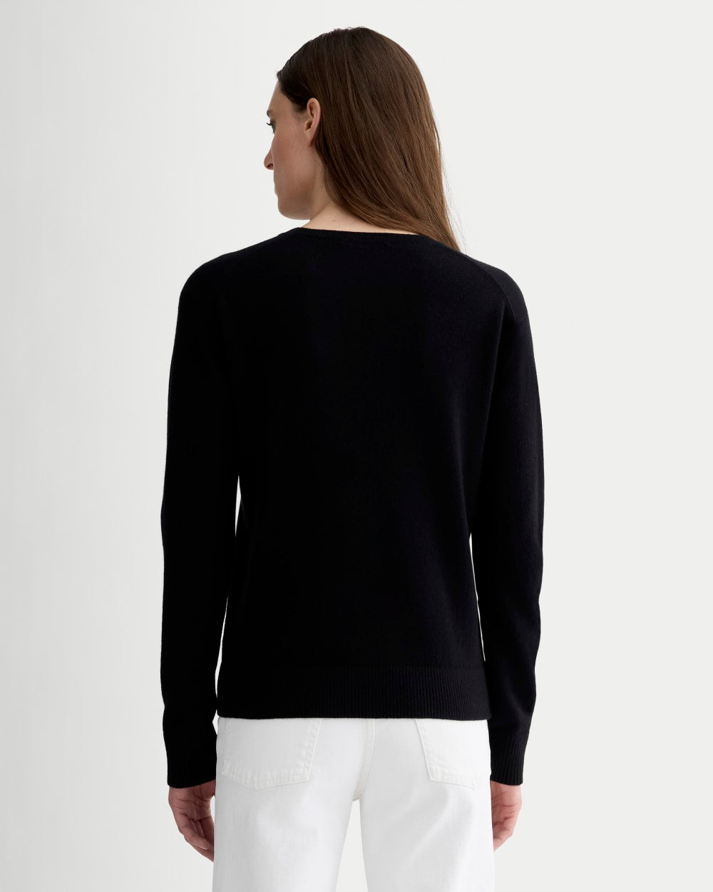 The Classic Crew in Cashmere in Black — detail view