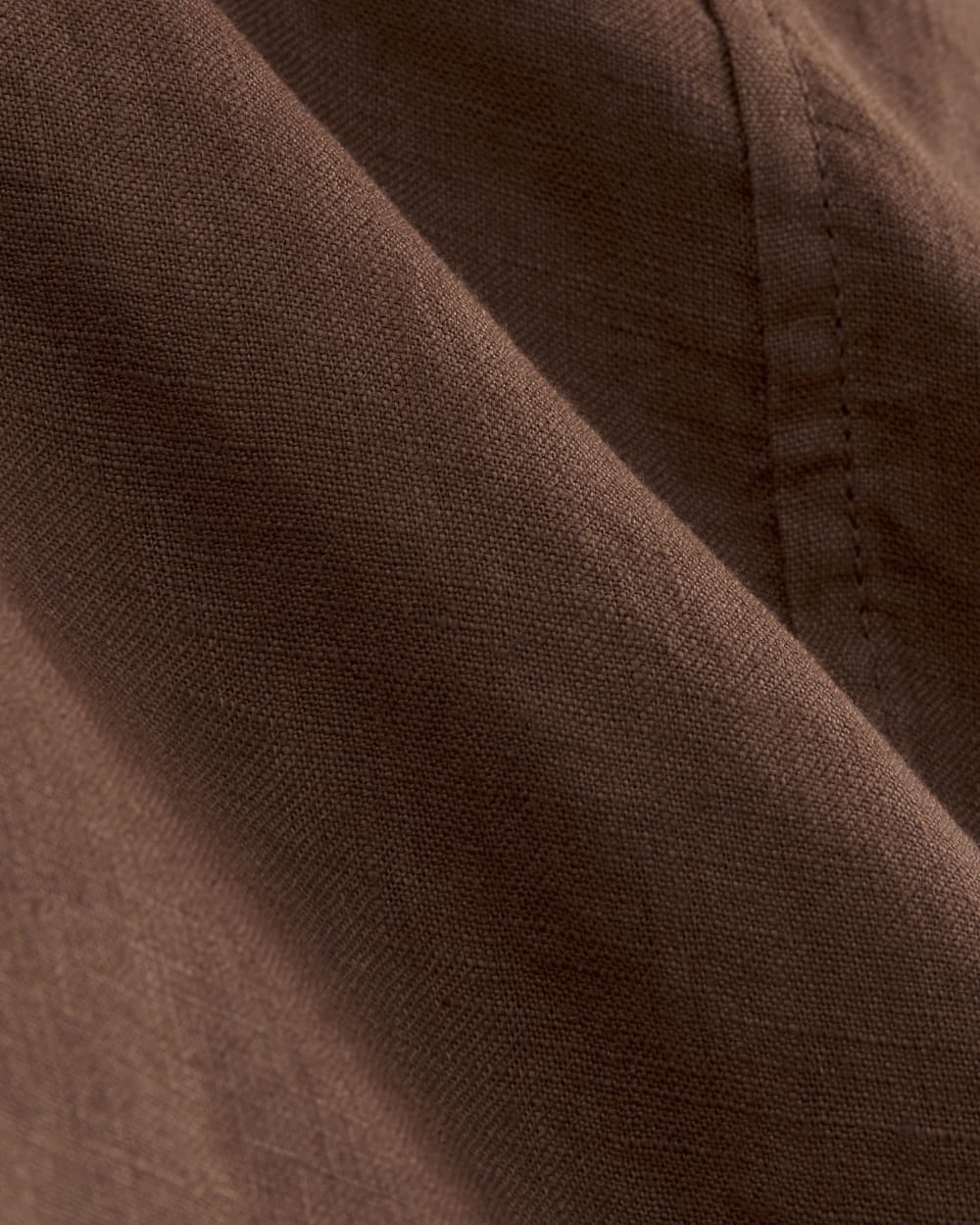 The Crossback Tank in Linen in Cedarwood — detail view