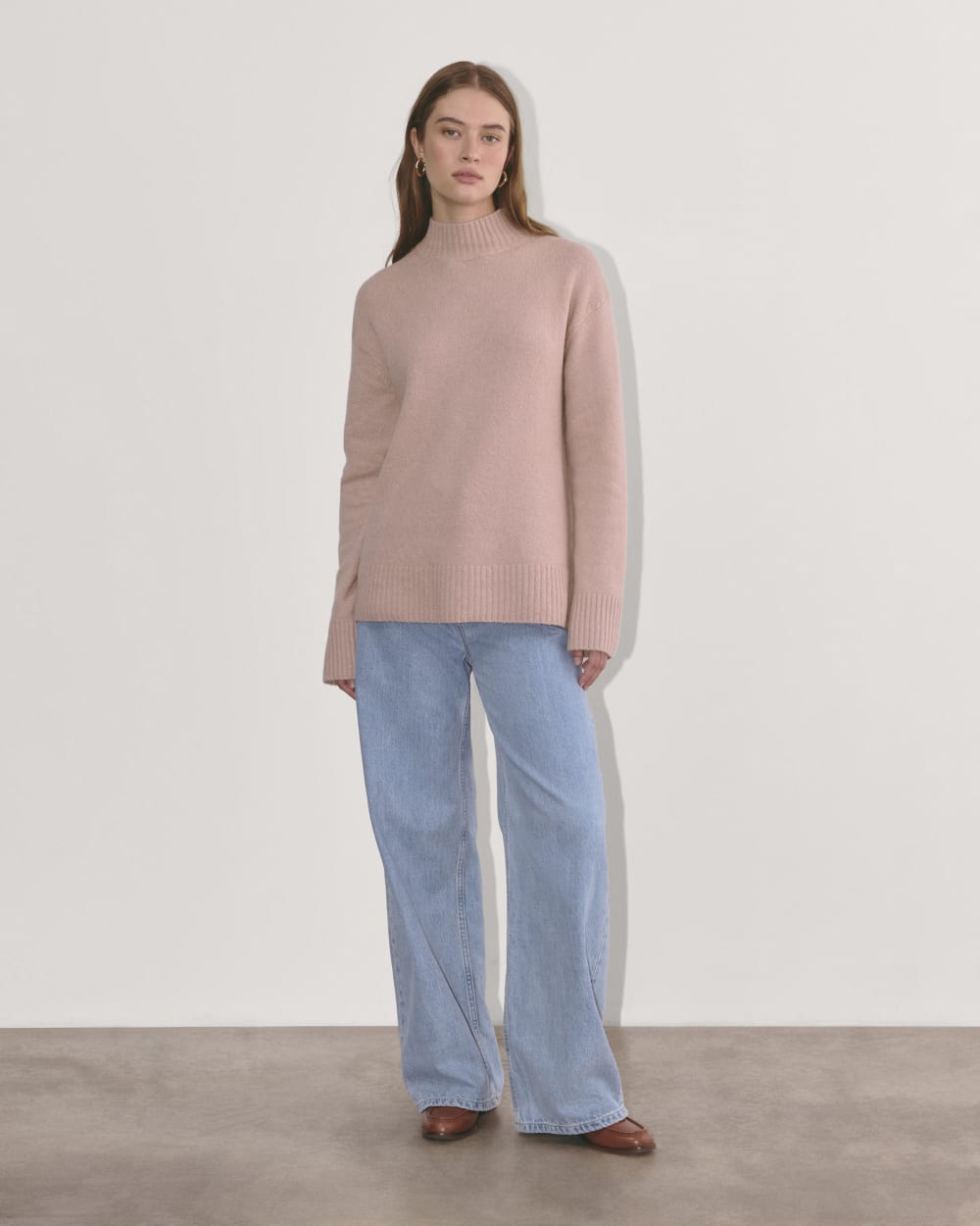 The Mockneck Sweater in Plush Cotton in Dusty Rose — detail view