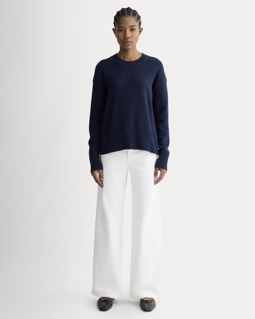 The Boxy Sweater in Everyday Cotton in Navy — detail view