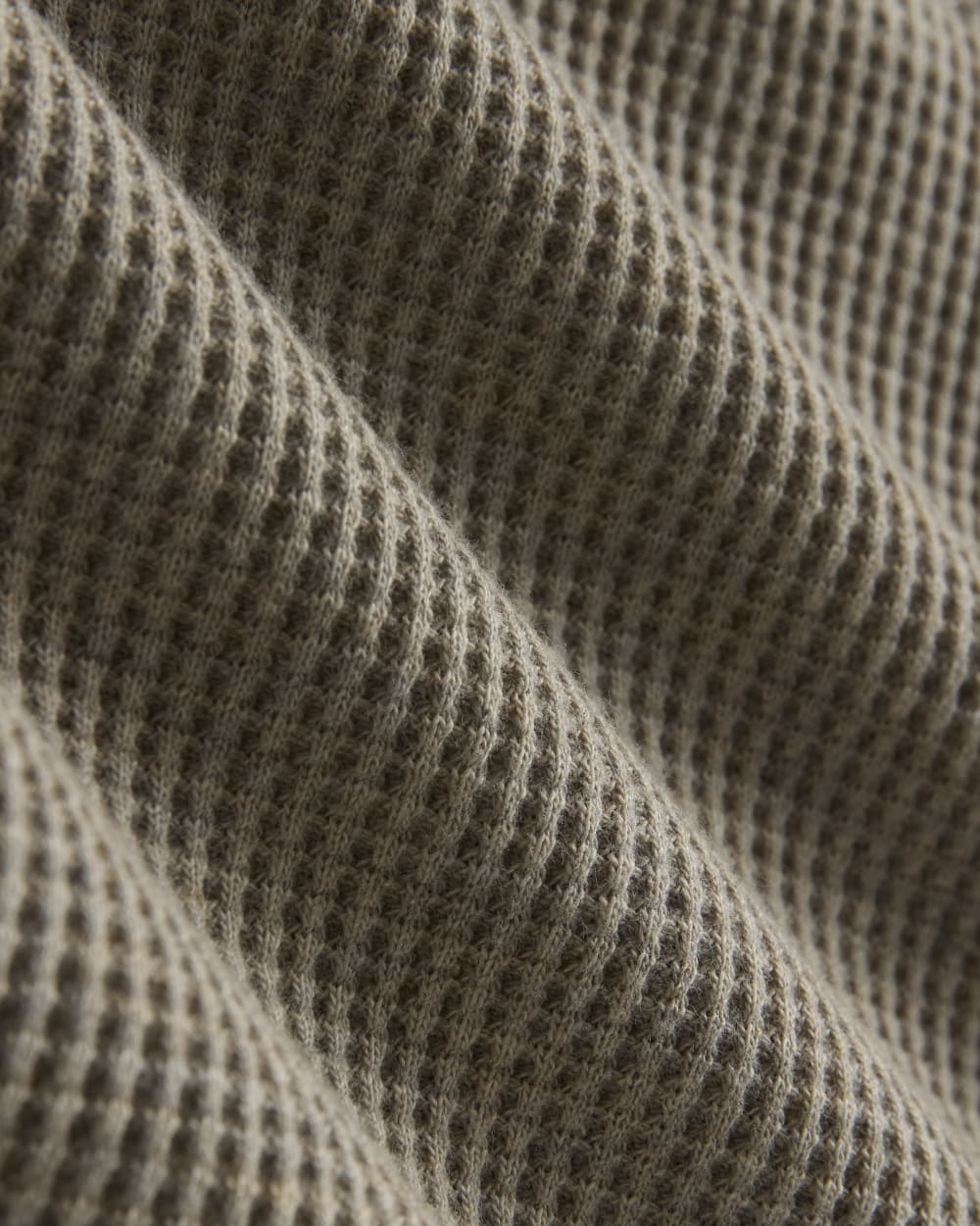 The Waffle Henley in Oatmeal Heather — detail view
