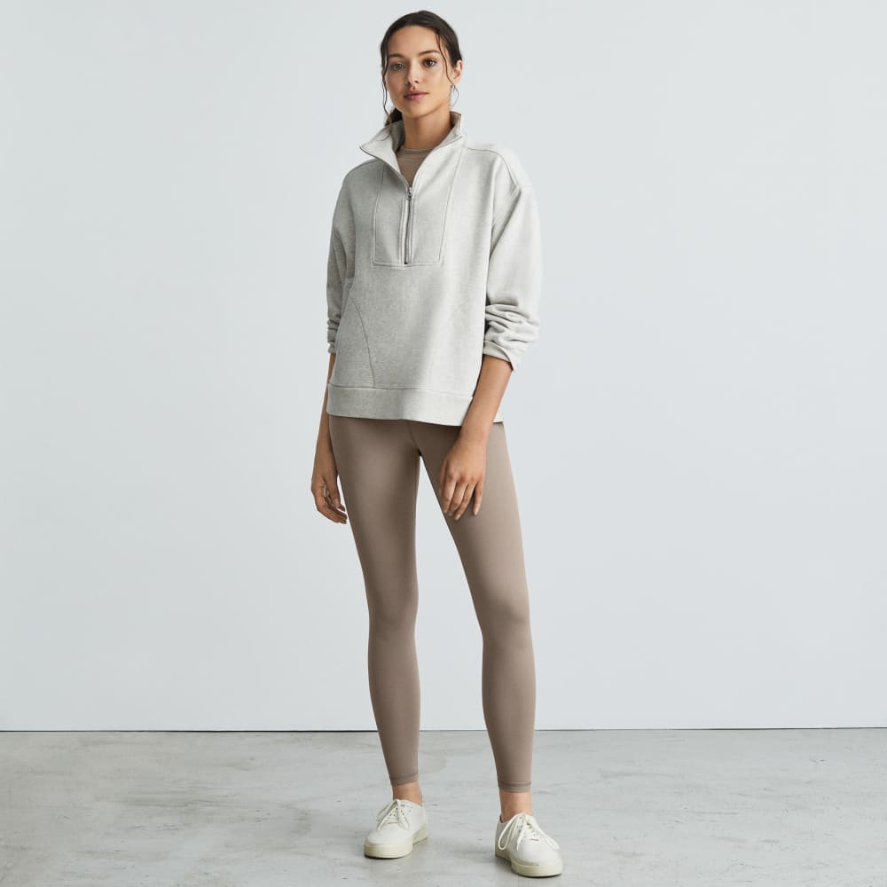 The Perform 24/7 Legging in Burnt Sugar — detail view