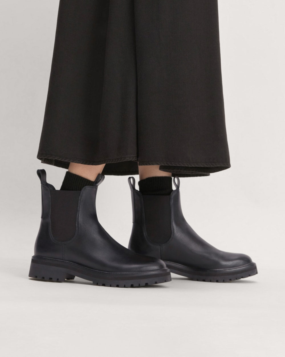The Lug Chelsea Boot in Black — alternate view